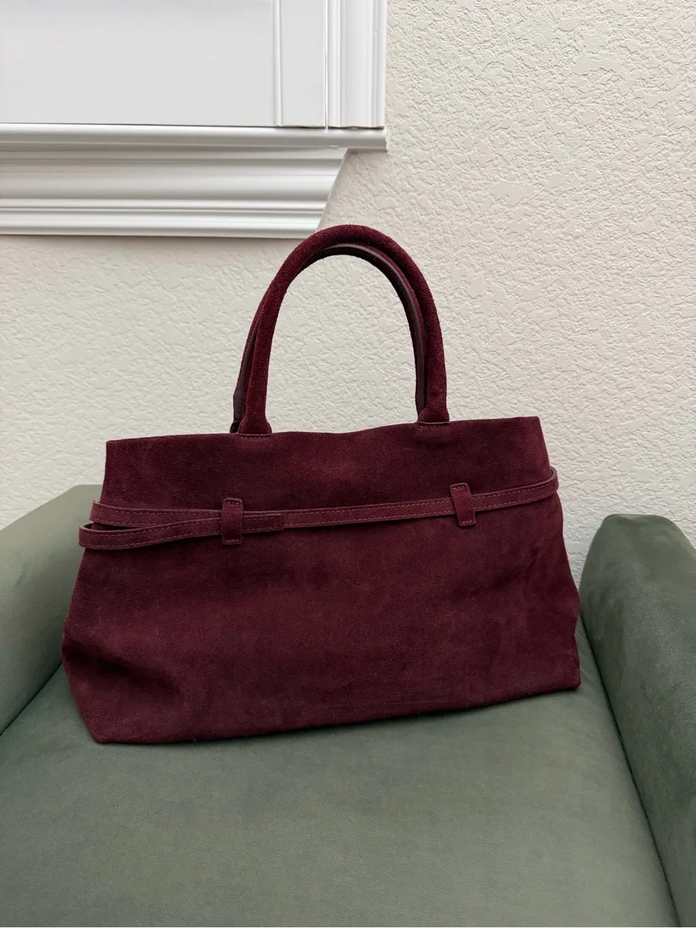 Elegant Italian Boutique Suede Tote Bag in Deep Burgundy